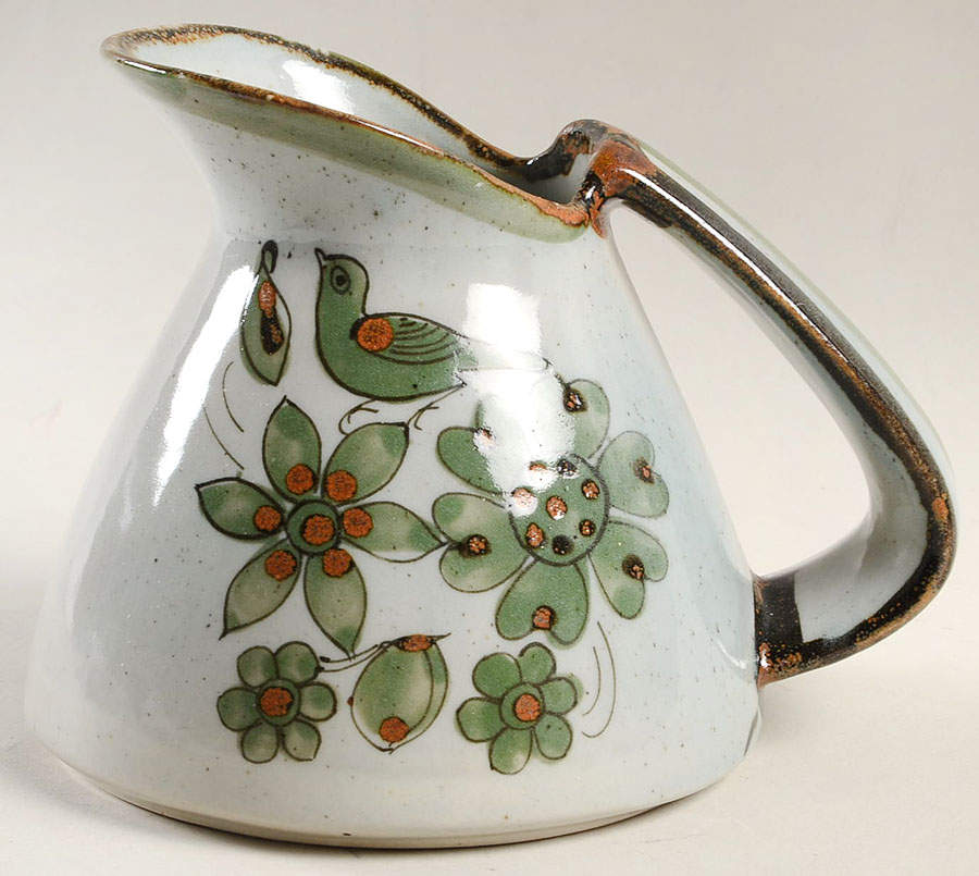 El Palomar Green 28 Oz Pitcher by Ken Edwards Pottery-1