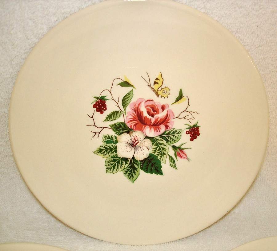 KNO882 Bread & Butter Plate by Edwin Knowles-1