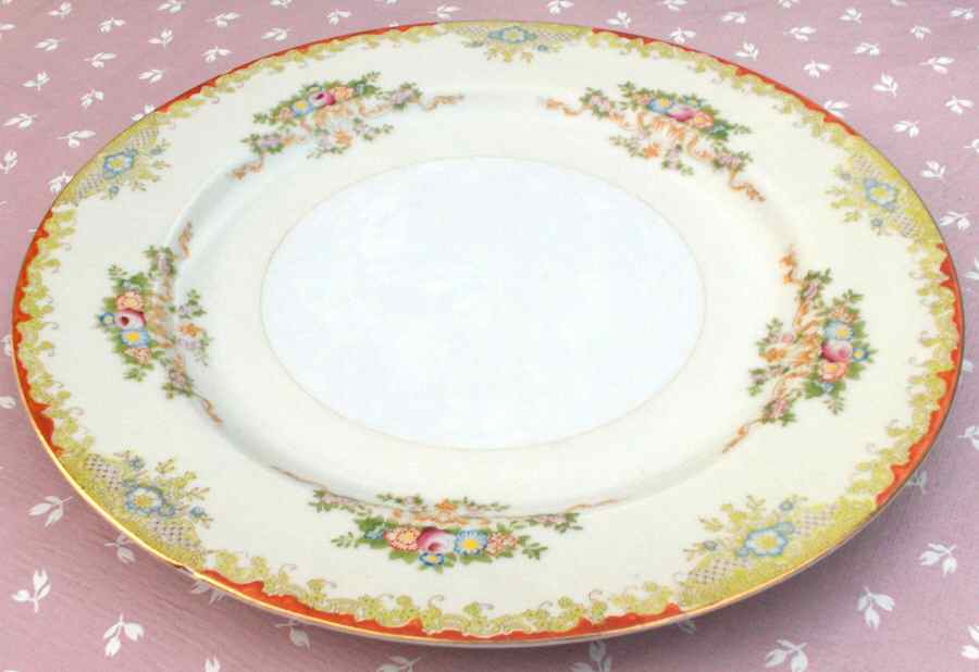 KRE23 Dinner Plate by Krescent (Japan)-1