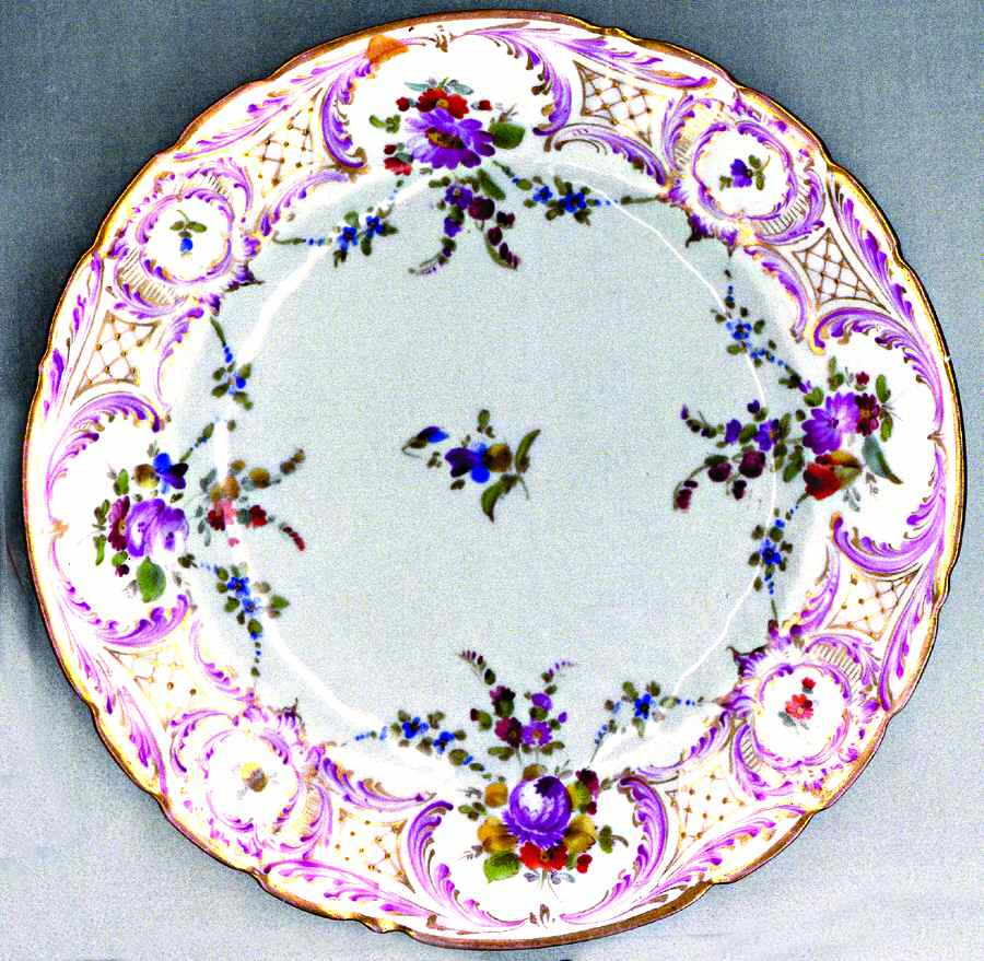 KLE20 Bread & Butter Plate by Richard Klemm-1