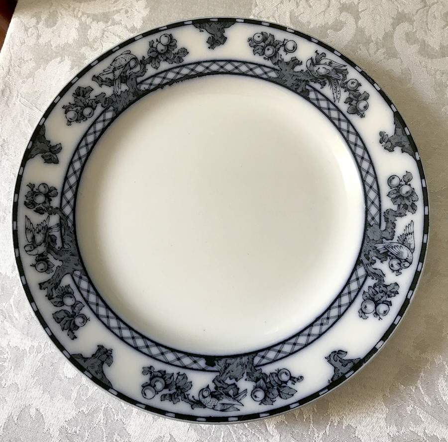 Reverley Dinner Plate by Keeling & Co-1
