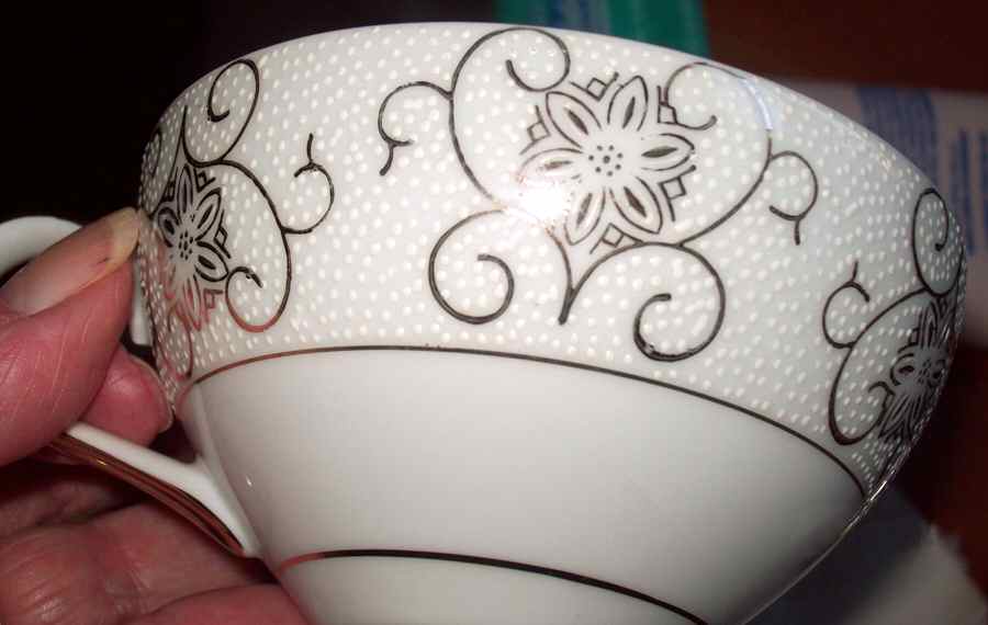 KUT224 Flat Cup by Kutani-1
