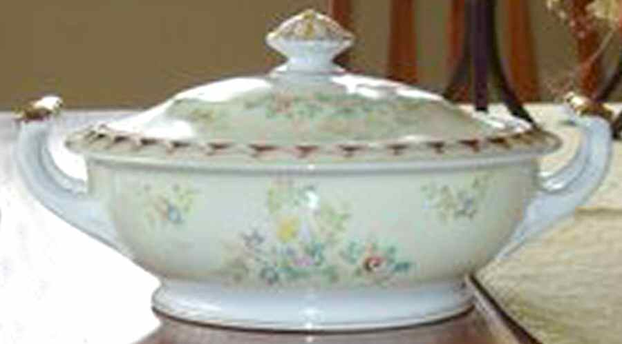 KRE24 Round Covered Vegetable by Krescent (Japan)-1