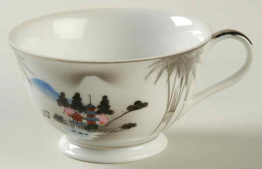 KUT231 Footed Cup by Kutani-1