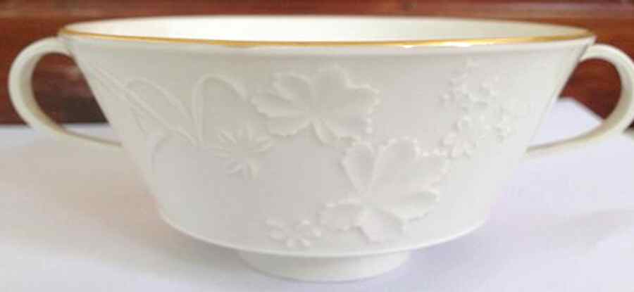 KPM201 Footed Cream Soup Bowl by KPM-1