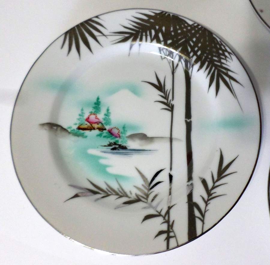 KUT234 Dinner Plate by Kutani-1