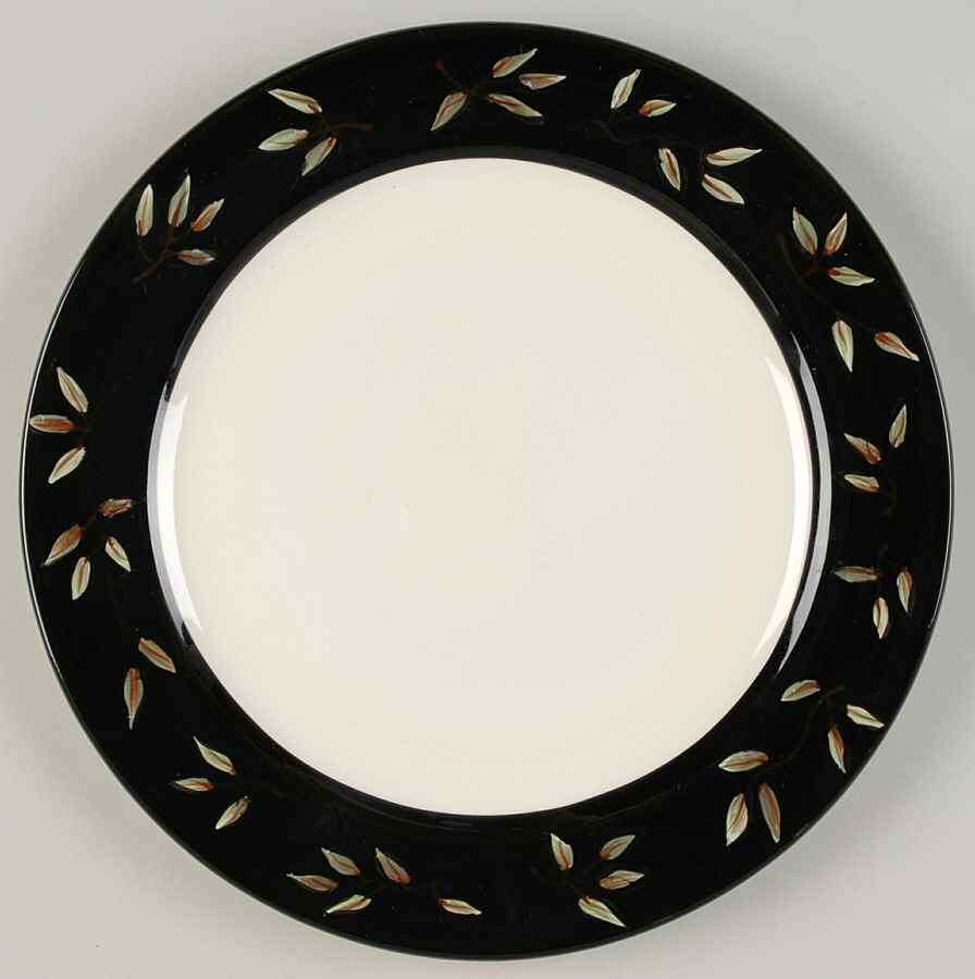 KIH8 Dinner Plate by KIC (China)-1