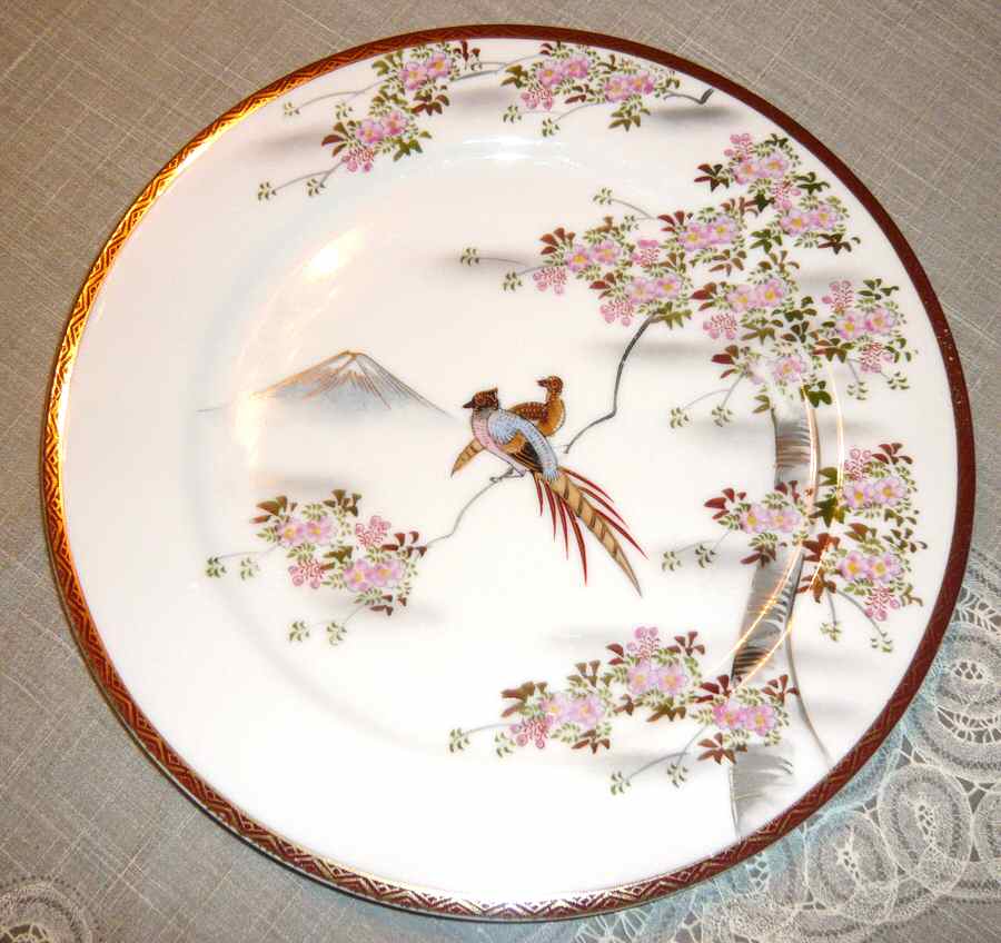 KUT243 Dinner Plate by Kutani-1
