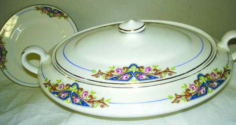Royal Rose Oval Covered Vegetable by Knowles, Taylor & Knowles-1