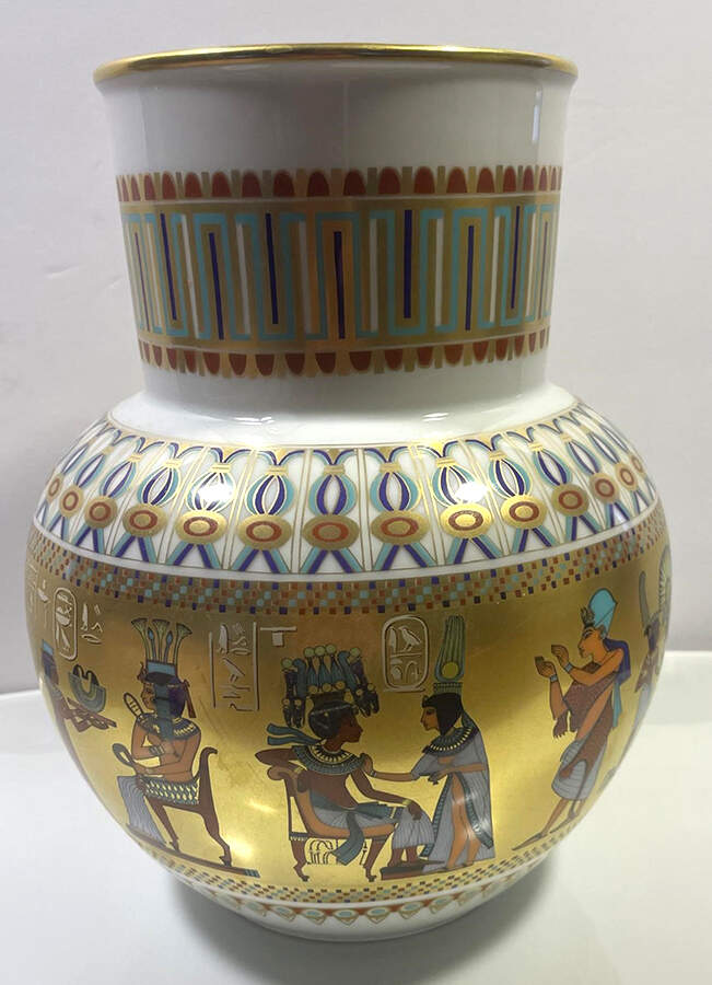 Theben 8" Vase by Kaiser-1