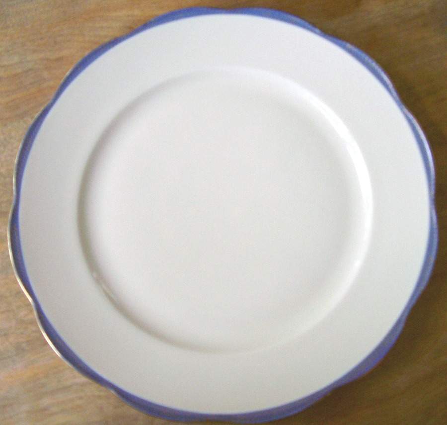 KPM212 Dinner Plate by KPM-1
