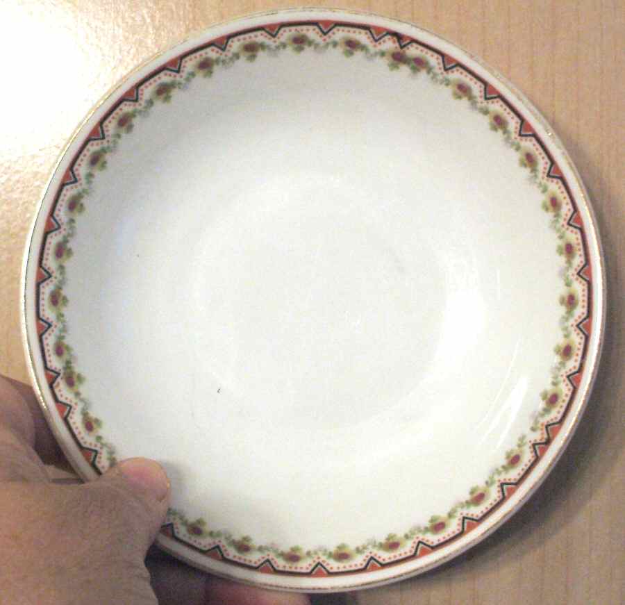 KPM213 Saucer by KPM-1