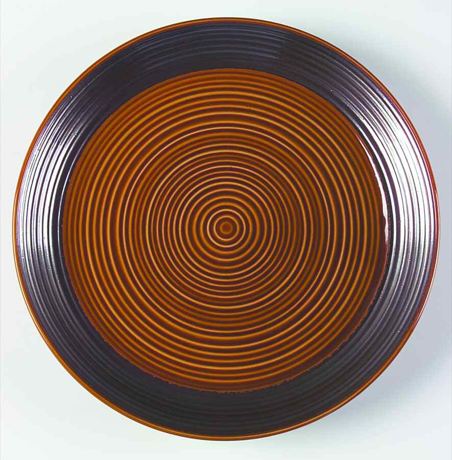 Terra Sienna Dinner Plate by Kennex Group (China)-1