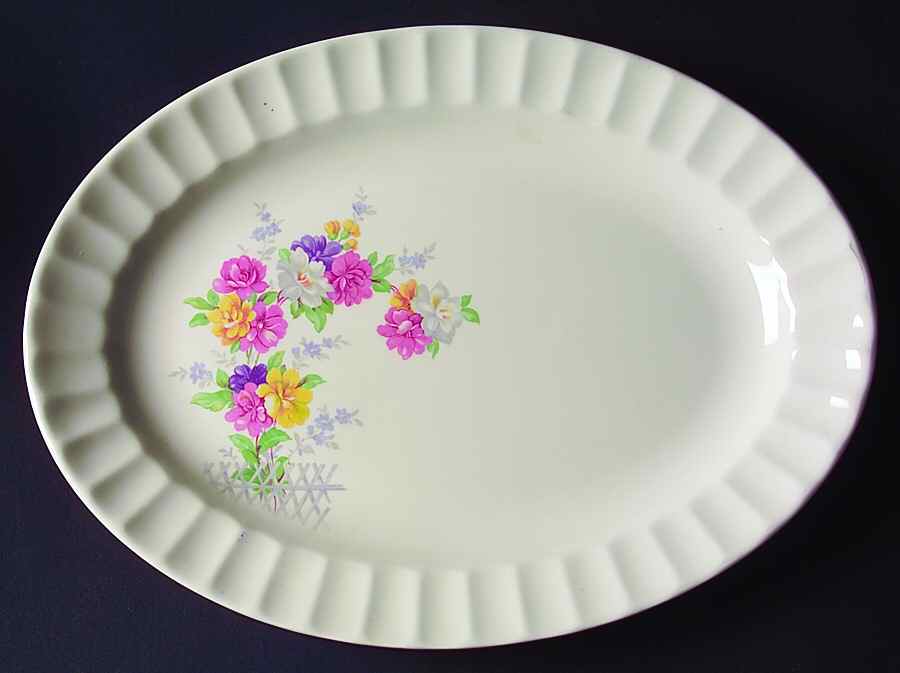 KNO491 11" Oval Serving Platter by Edwin Knowles-1