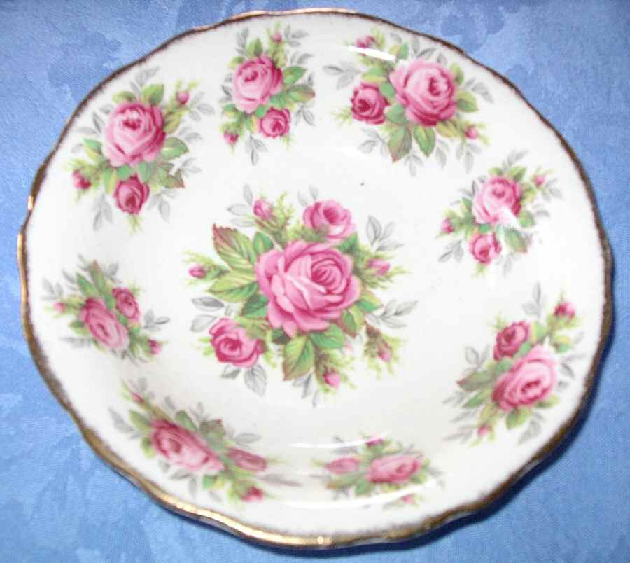La Rosa Fruit/Dessert (Sauce) Bowl by James Kent (England)-1