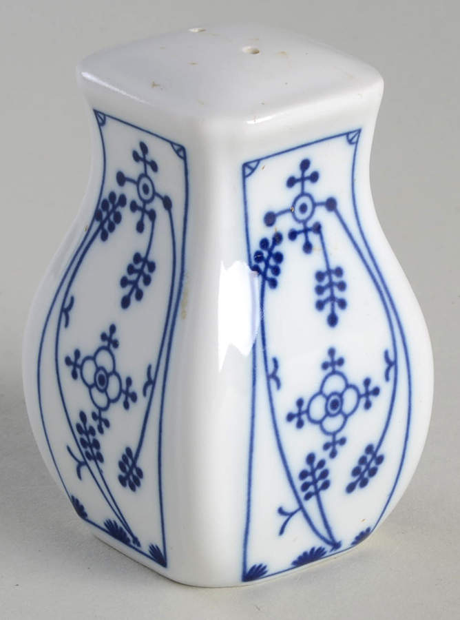 Blau Saks Pepper Shaker by Kahla-1