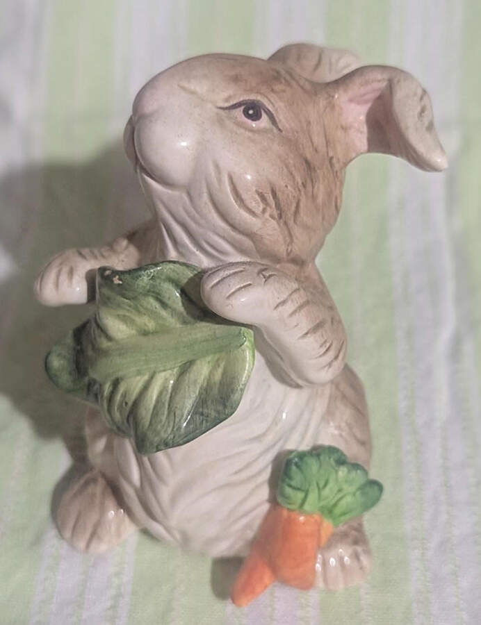 Garden Rabbit Sitting Tumbling Rabbit Figurine by Kaldun & Bogle-1