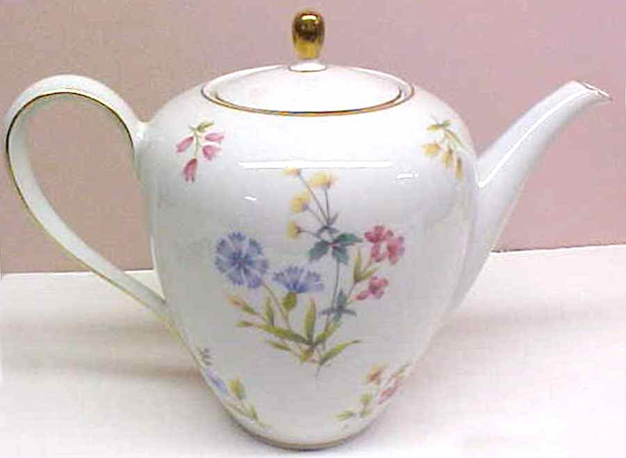 601 Coffee Pot & Lid by KPM-1
