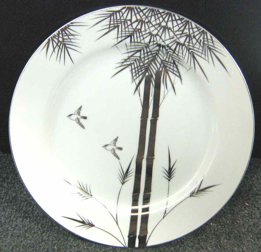 KUT257 Dinner Plate by Kutani-1
