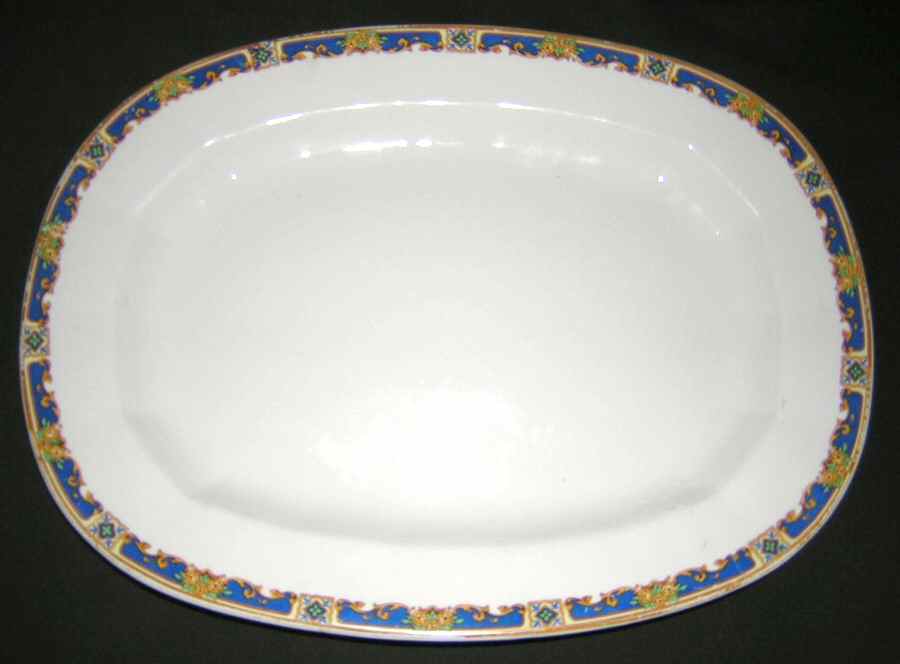 KNO987 15" Oval Serving Platter by Edwin Knowles-1