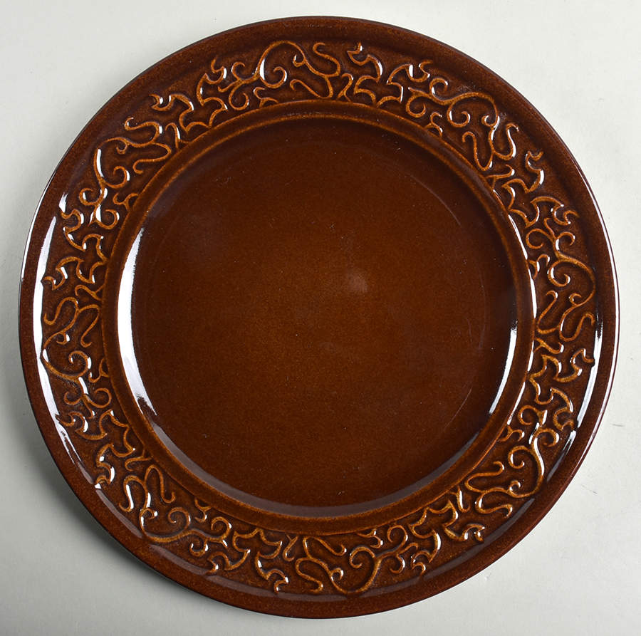 Basque Scroll Chocolate Dinner Plate by Kay Unger-1