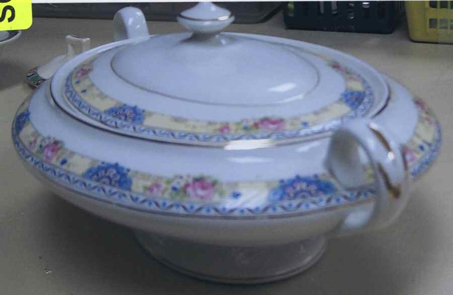 KTK162 Round Covered Vegetable by Knowles, Taylor & Knowles-1