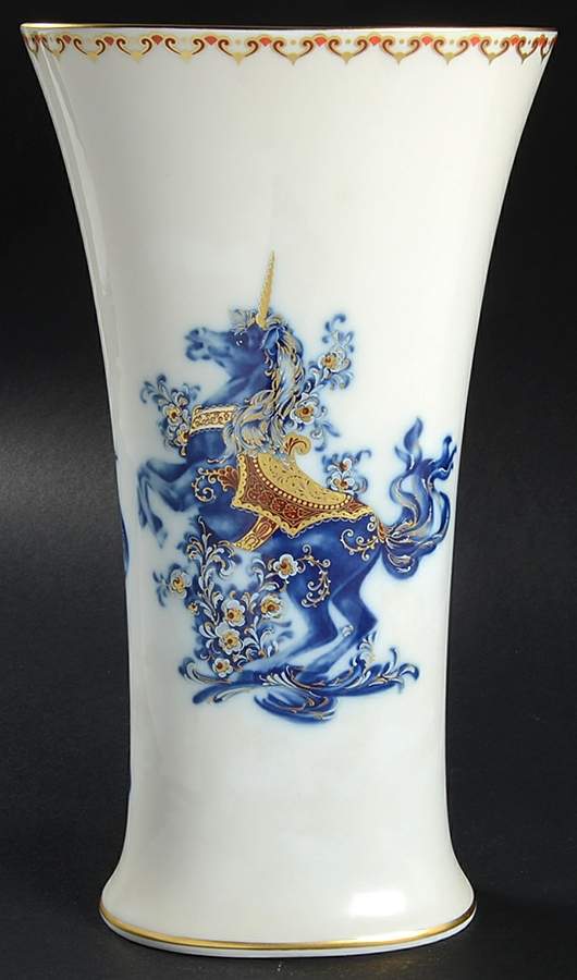 Concerto 10" Vase by Kaiser-1