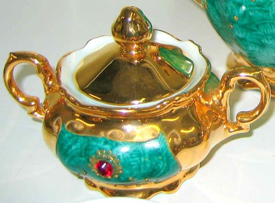 KRO28 Sugar Bowl & Lid by Kronester-1