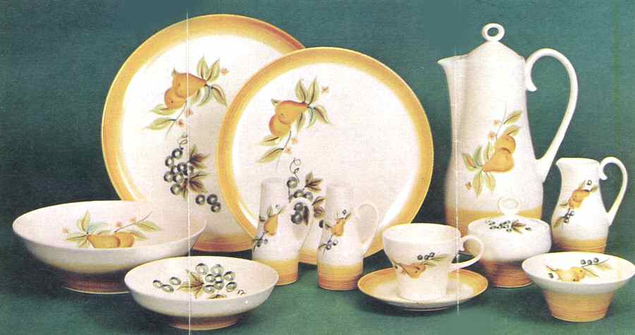 Golden Pear Dinner Plate by Kasuga-1