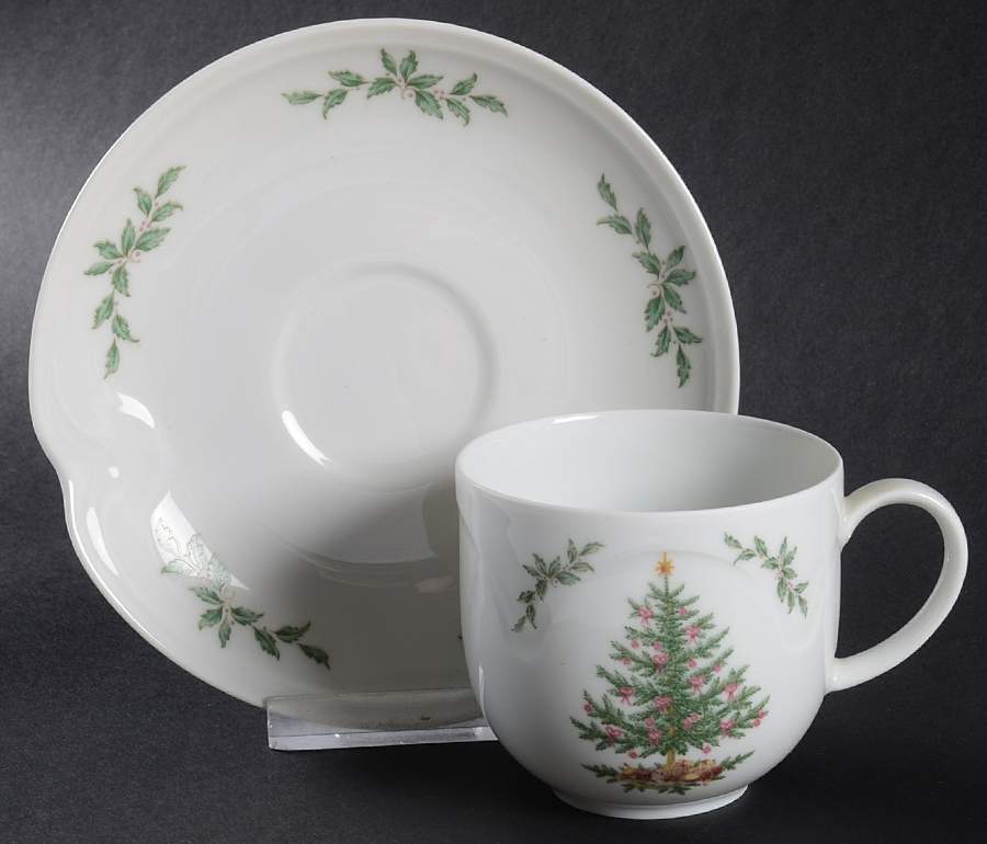 683 (Domino Shape) Flat Cup & Saucer Set by Kaiser-1
