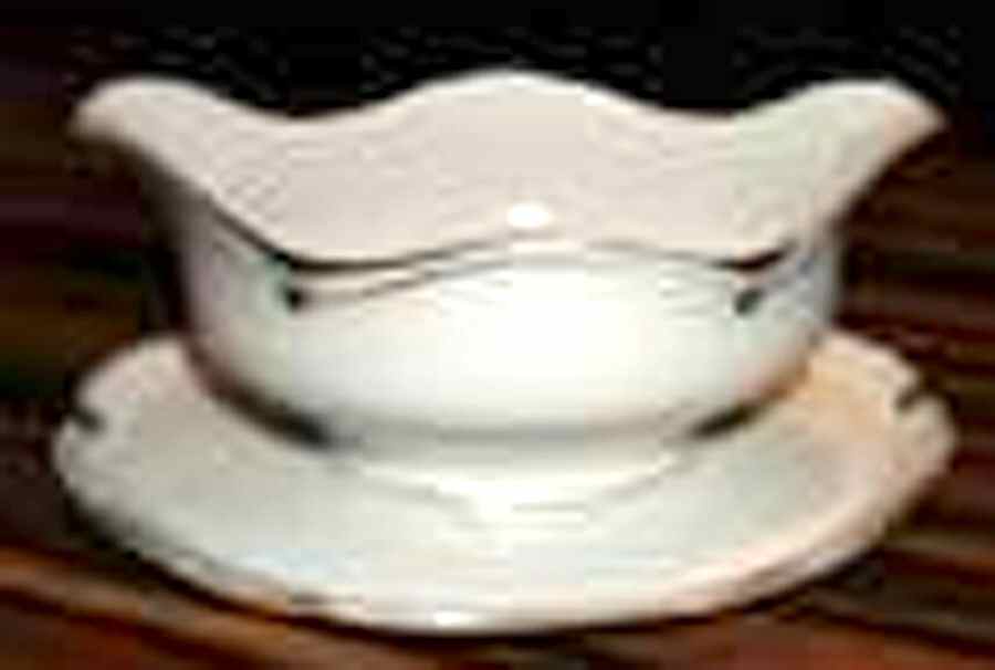 27168 Gravy Boat with Attached Underplate by KPM-1