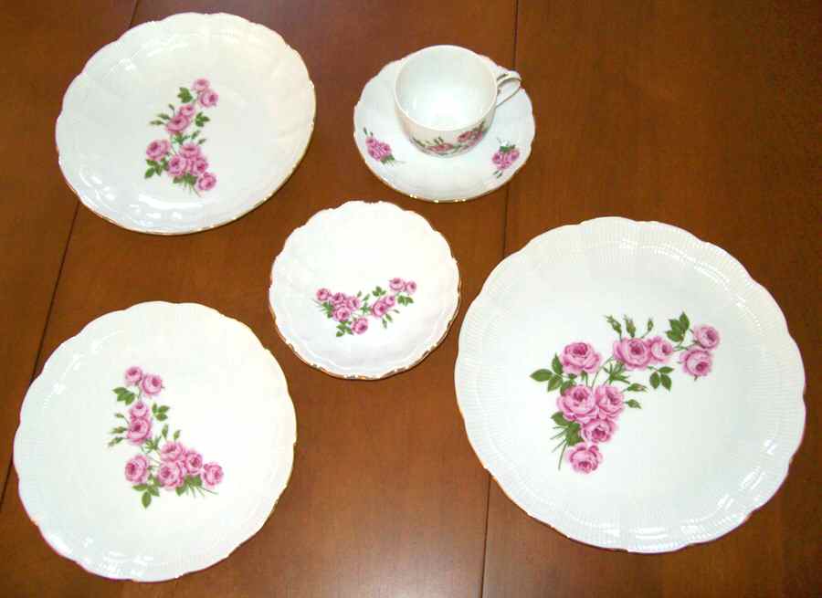 KAI51 Dinner Plate by Kaiser-1