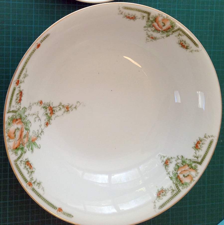 KPM241 10" Round Vegetable Bowl by KPM-1