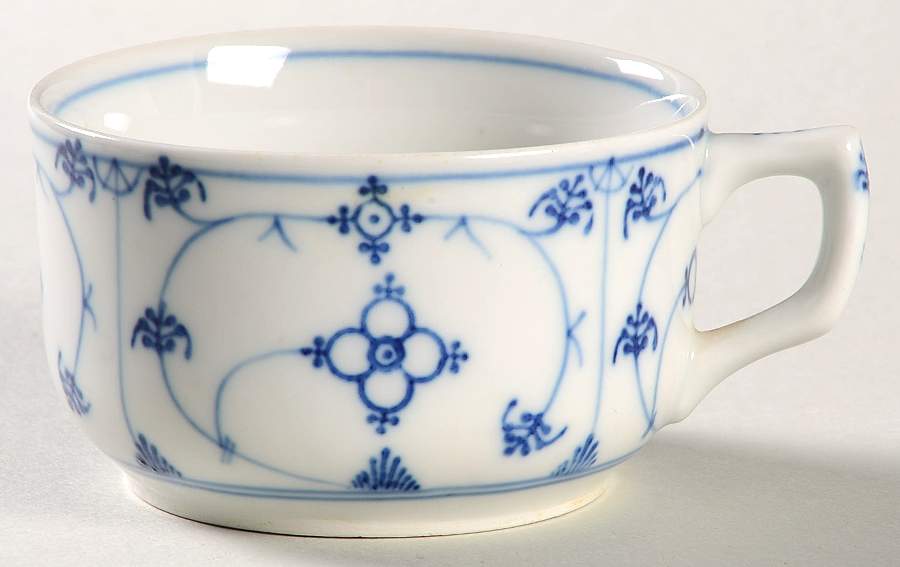KOE9 Flat Cup by Koenigszelt-1