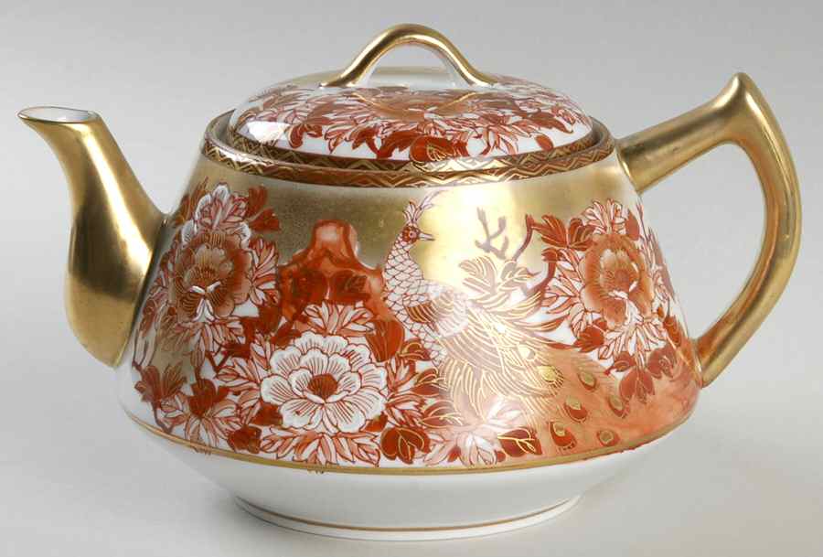 Red Peacock and Peonies Small Teapot & Lid by Kutani-1