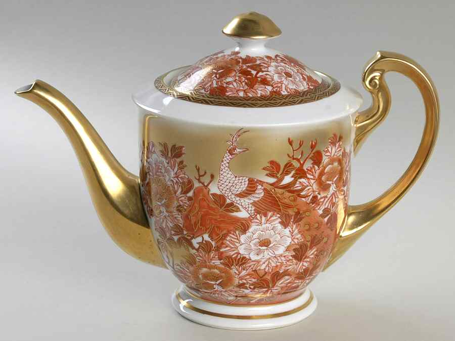 Red Peacock and Peonies Teapot & Lid by Kutani-1