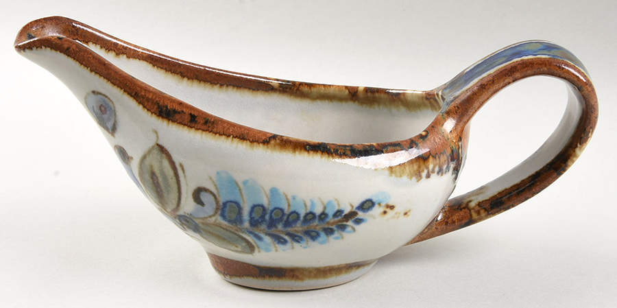 KE13 Gravy Boat by Ken Edwards Pottery-1