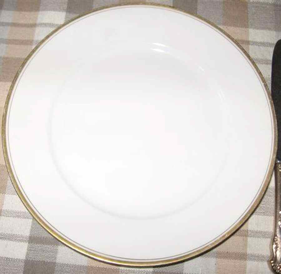 26107 Dinner Plate by KPM-1