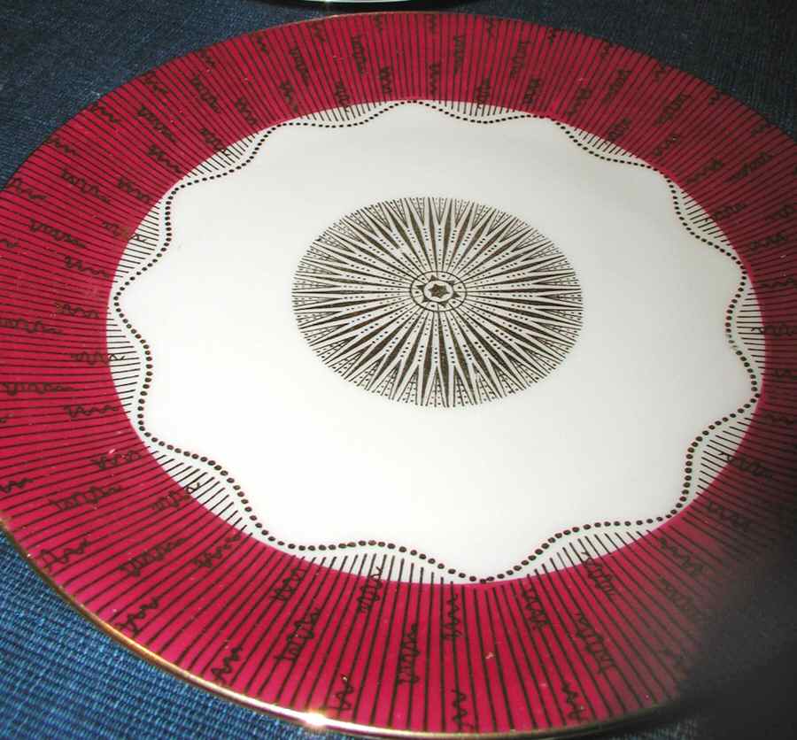 11126 Dinner Plate by Kronester-1