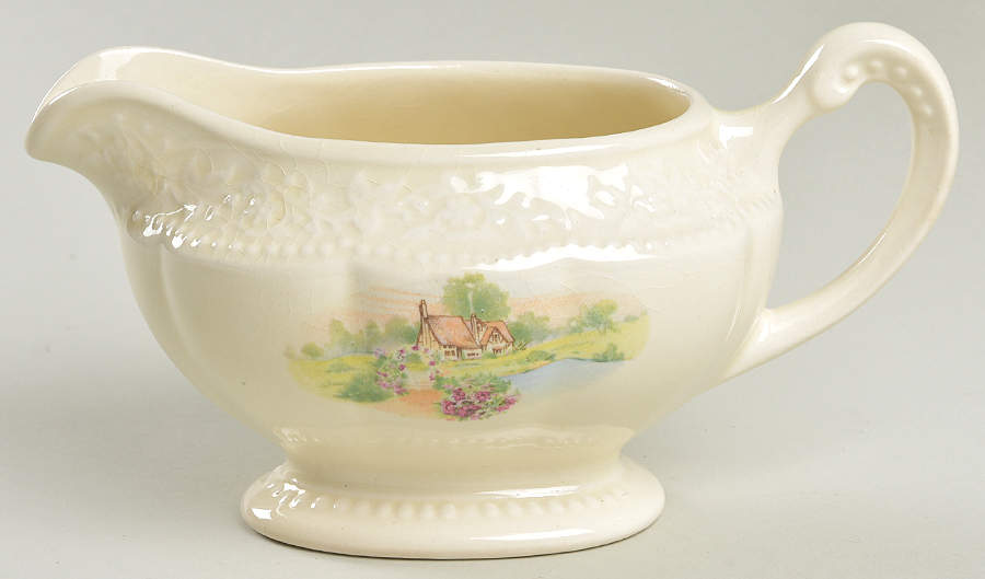 KNO1078 Creamer by Edwin Knowles-1