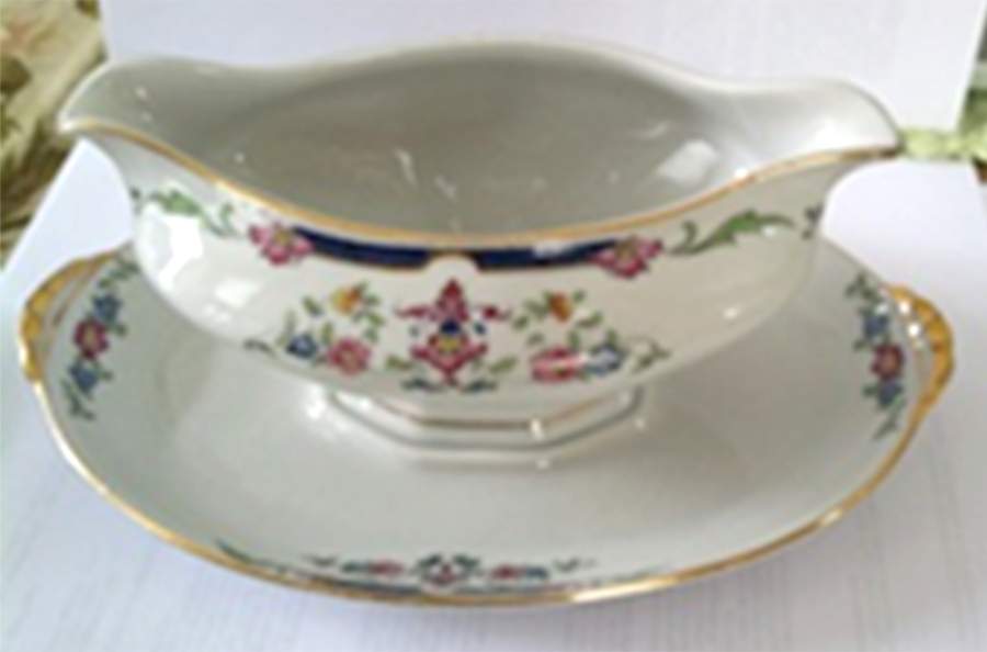 KOE36 Gravy Boat with Attached Underplate by Koenigszelt-1