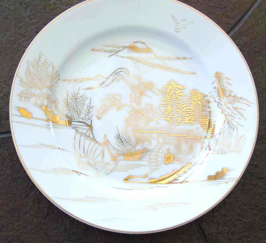 KUT313 Dinner Plate by Kutani-1