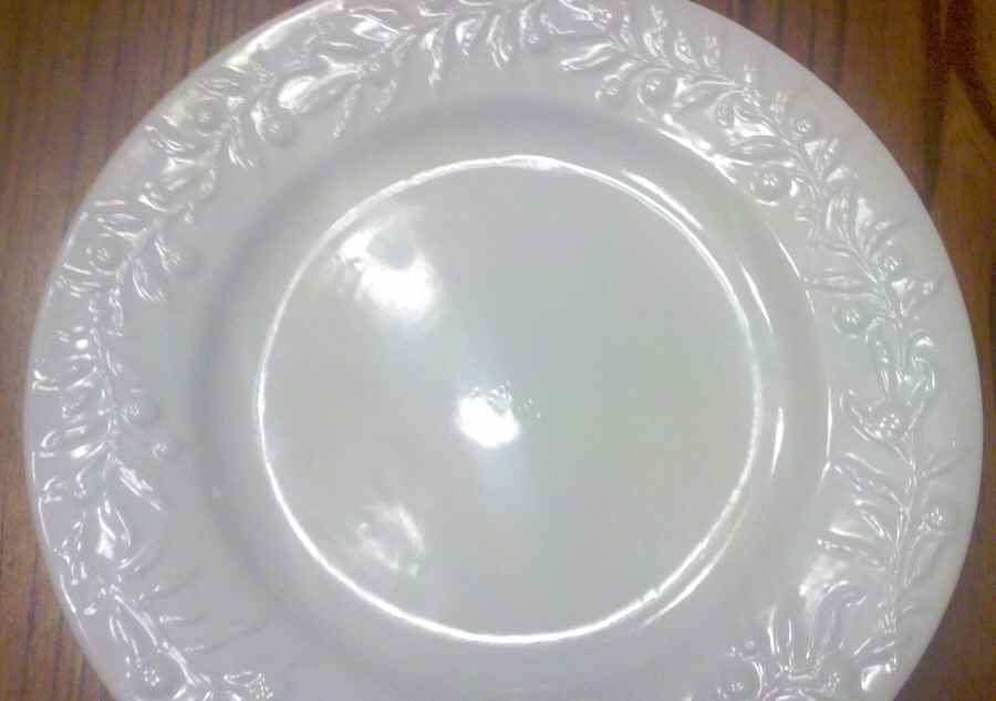 KIH19 Dinner Plate by KIC (China)-1