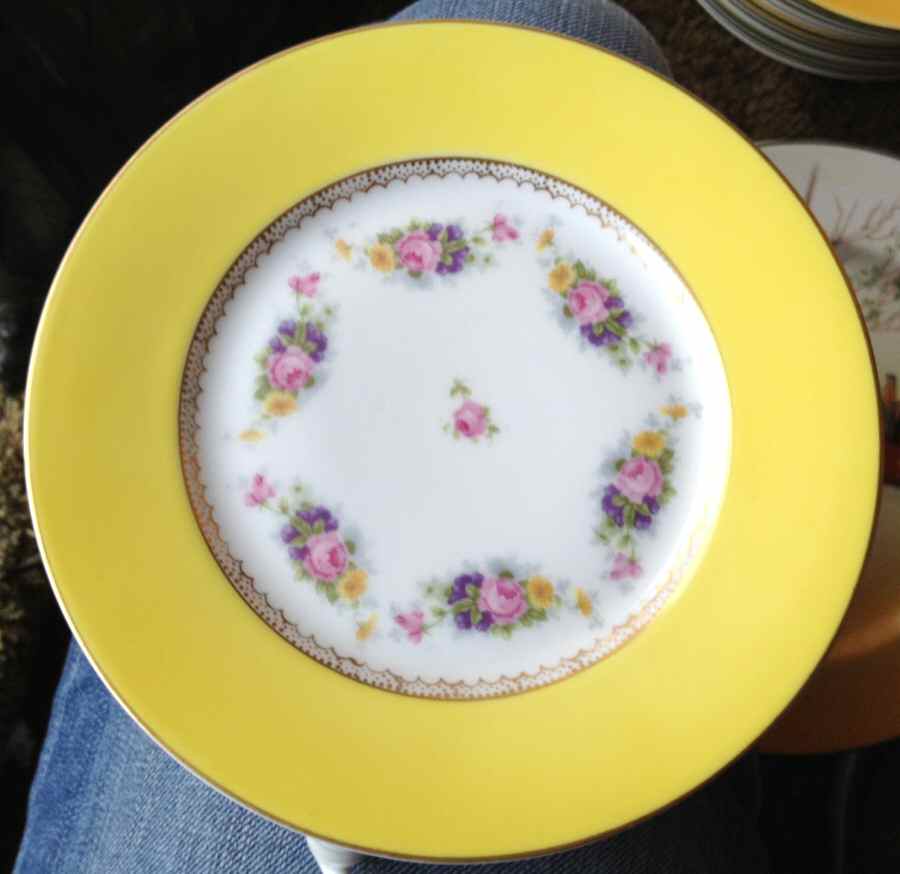 KRH5 Salad Plate by Kronach (Bavaria)-1