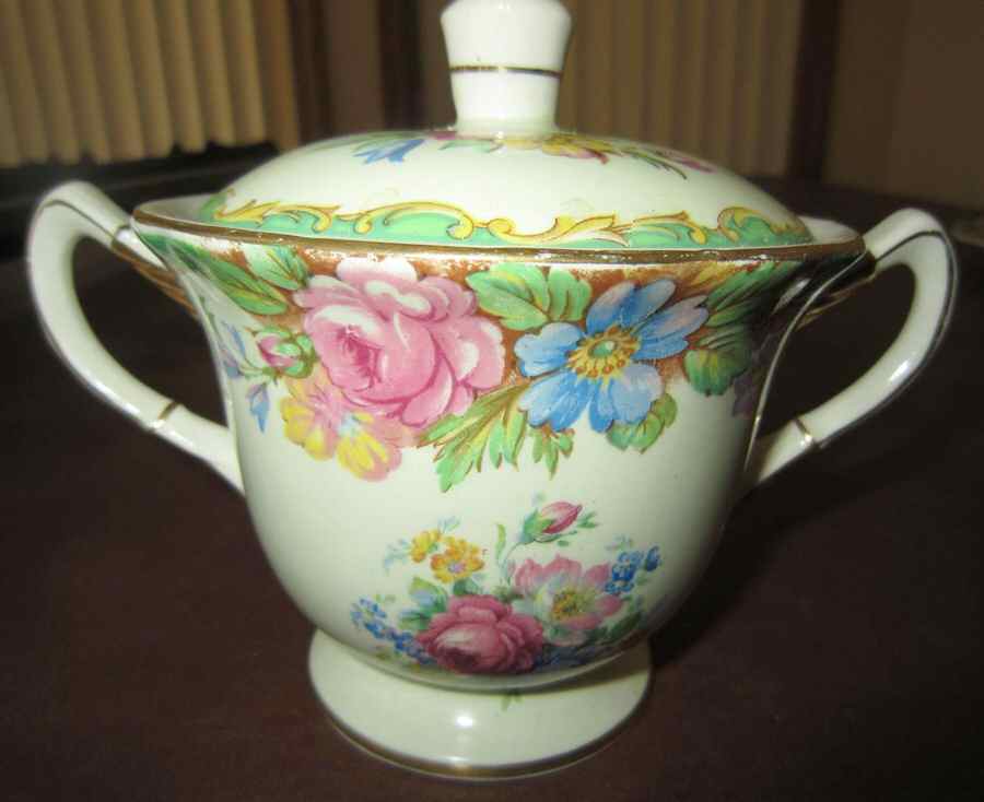 Windsor Sugar Bowl & Lid by James Kent (England)-1