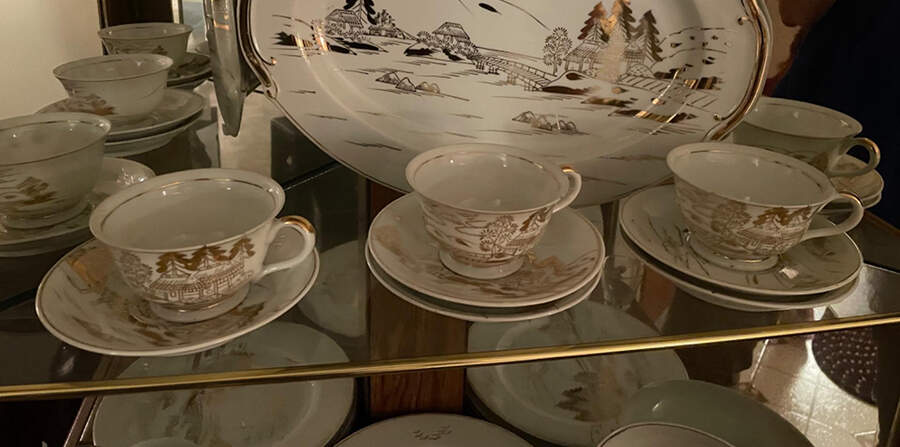 KUT330 Footed Cup & Saucer Set by Kutani-1