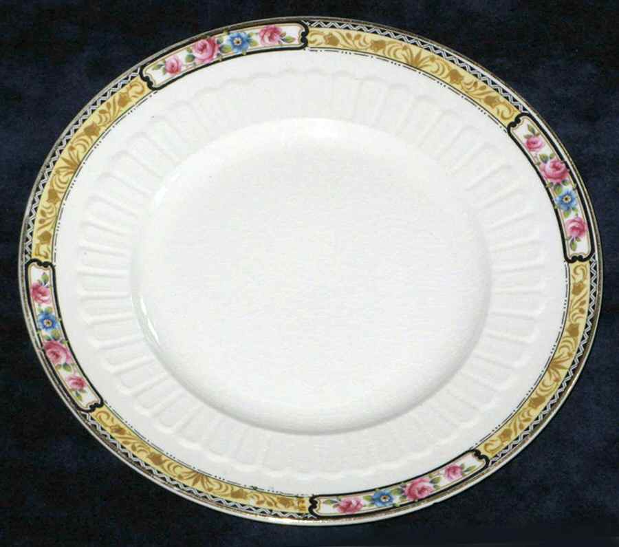 KNO1207 Dinner Plate by Edwin Knowles-1