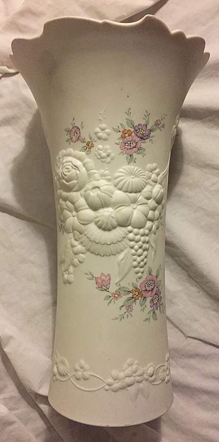 Rosalie 11" Vase by Kaiser-1