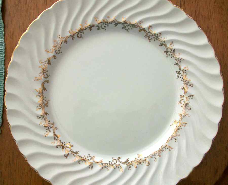 KNT51 Dinner Plate by James Kent (England)-1