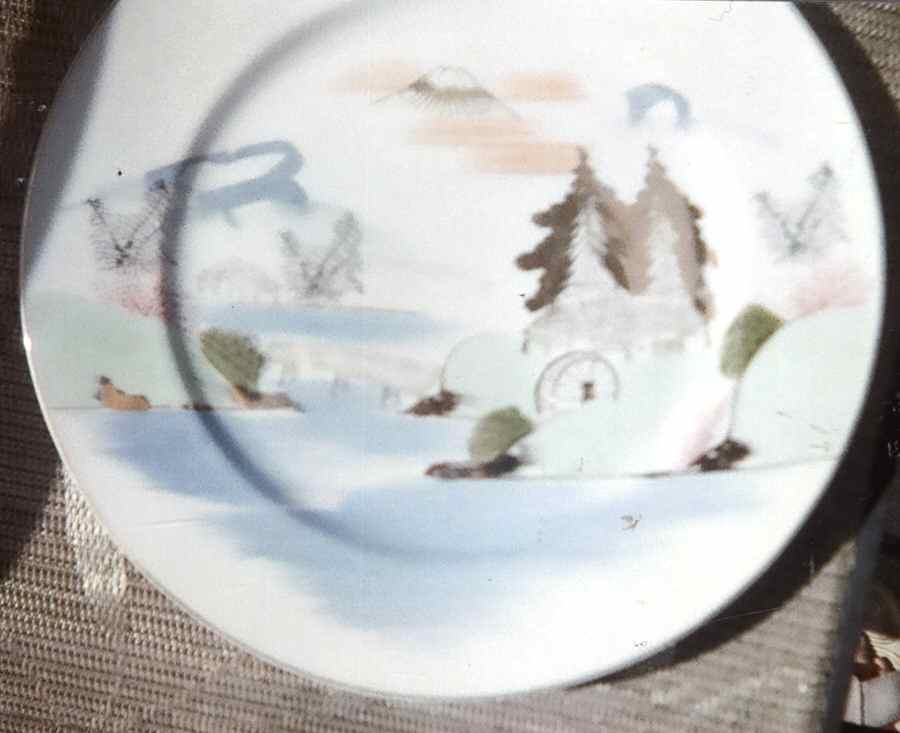 KUT340 Dinner Plate by Kutani-1
